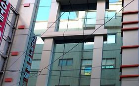 Hotel Inn Delhi Airport